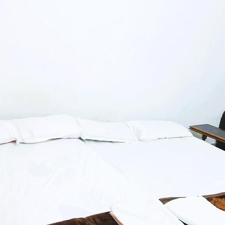 Vcs Apartments Parassinikadavu Parassinikkadavu Kültér fotó